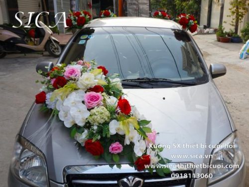 Kết hoa trang trí xe cô dâu đẹp nhất