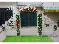 Cổng hoa hàng rào trang trí tiệc cưới