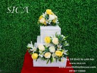 Thùng tiền bánh kem vuông kết hoa cưới hỏi